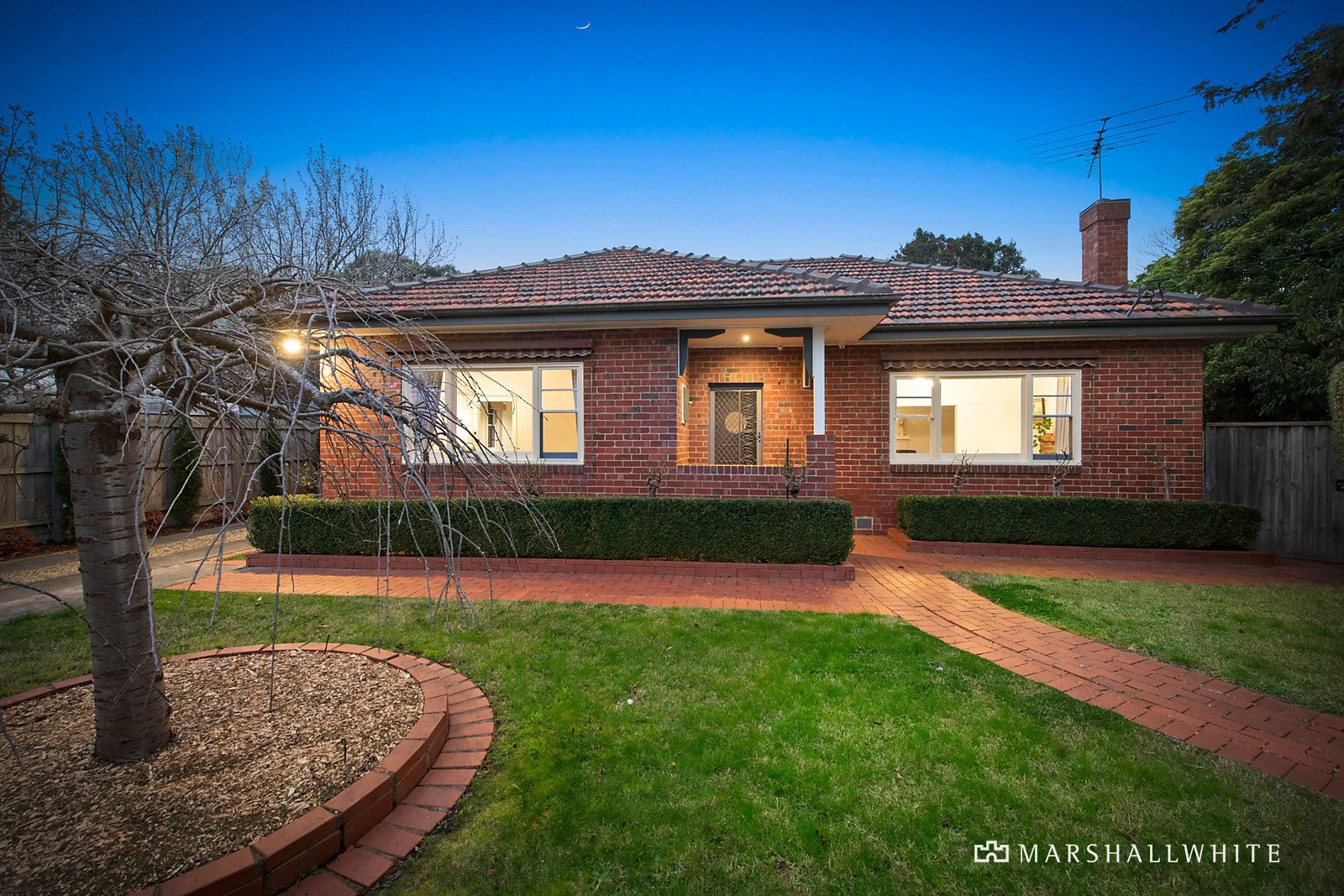 25 Oliver Street, Ashburton, VIC