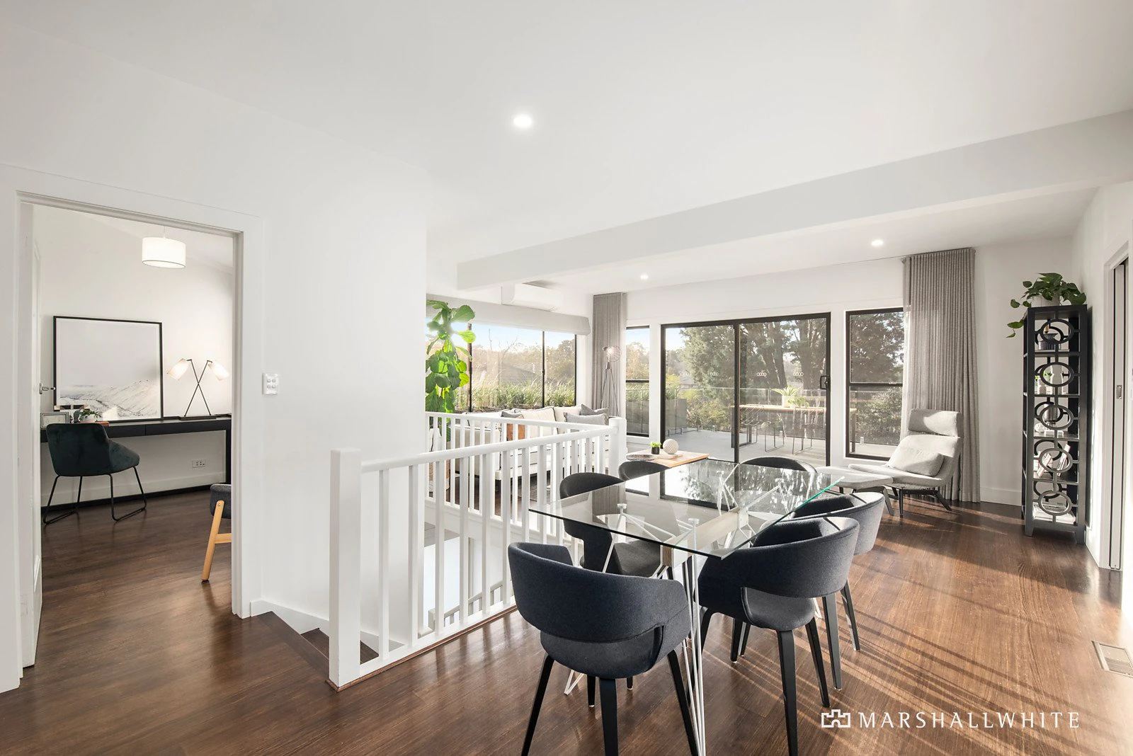 9 Bundoran Parade, Mont Albert North, VIC