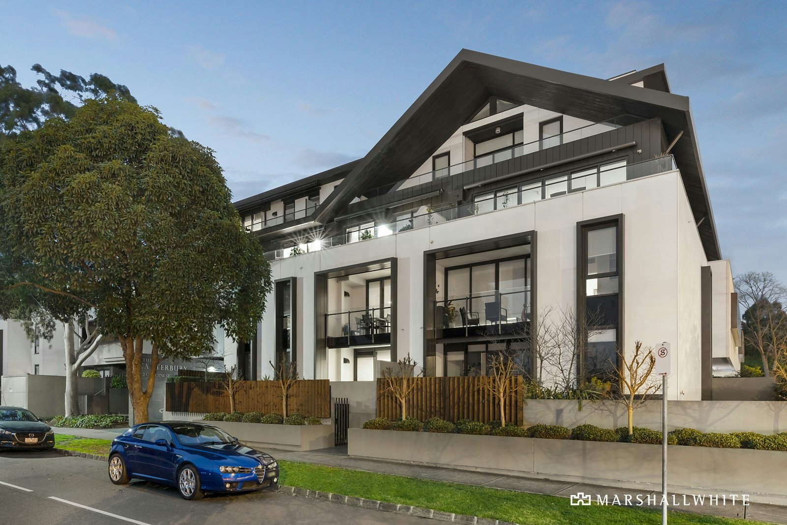 203/2 Gascoyne Street, Canterbury, VIC