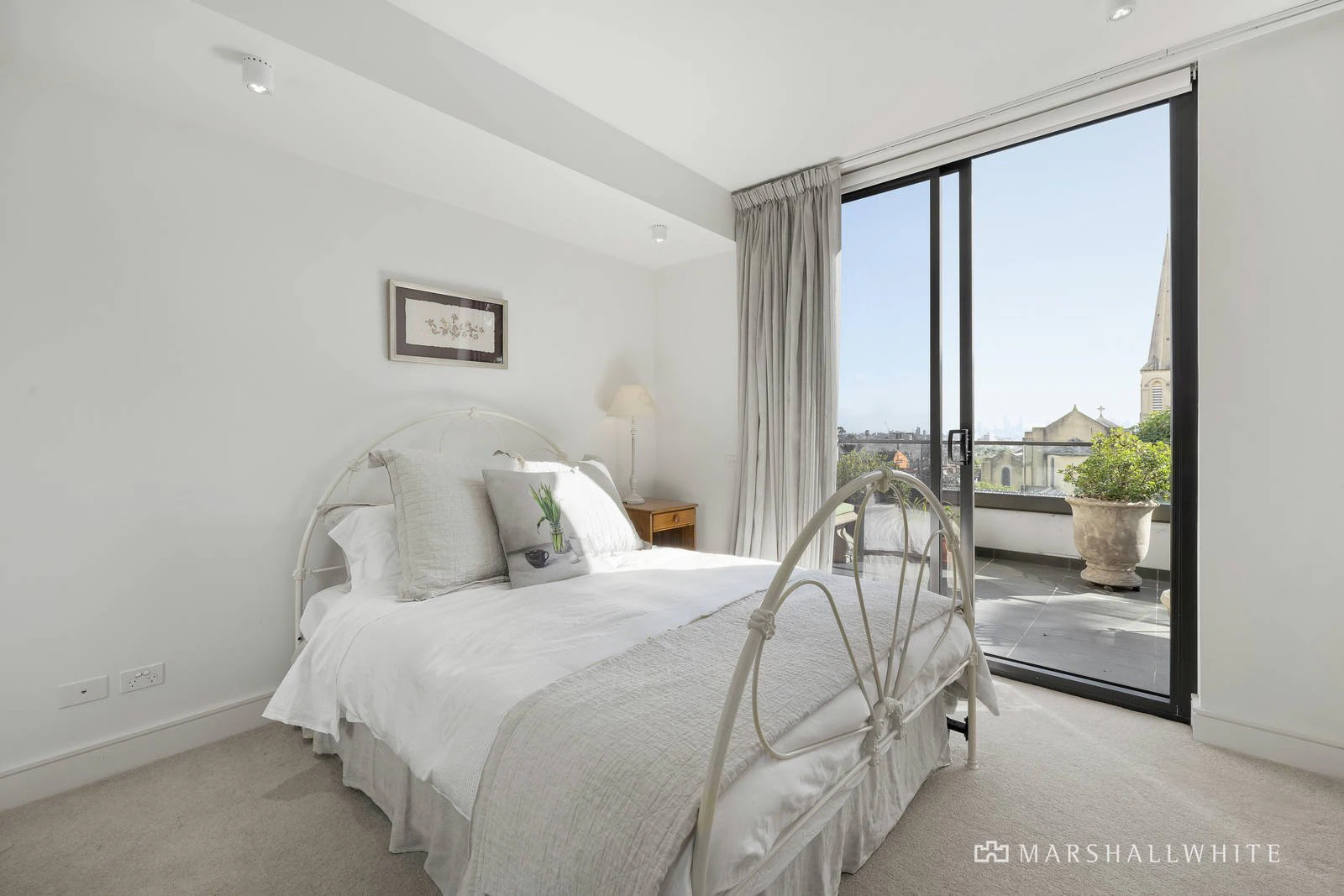 203/2 Gascoyne Street, Canterbury, VIC