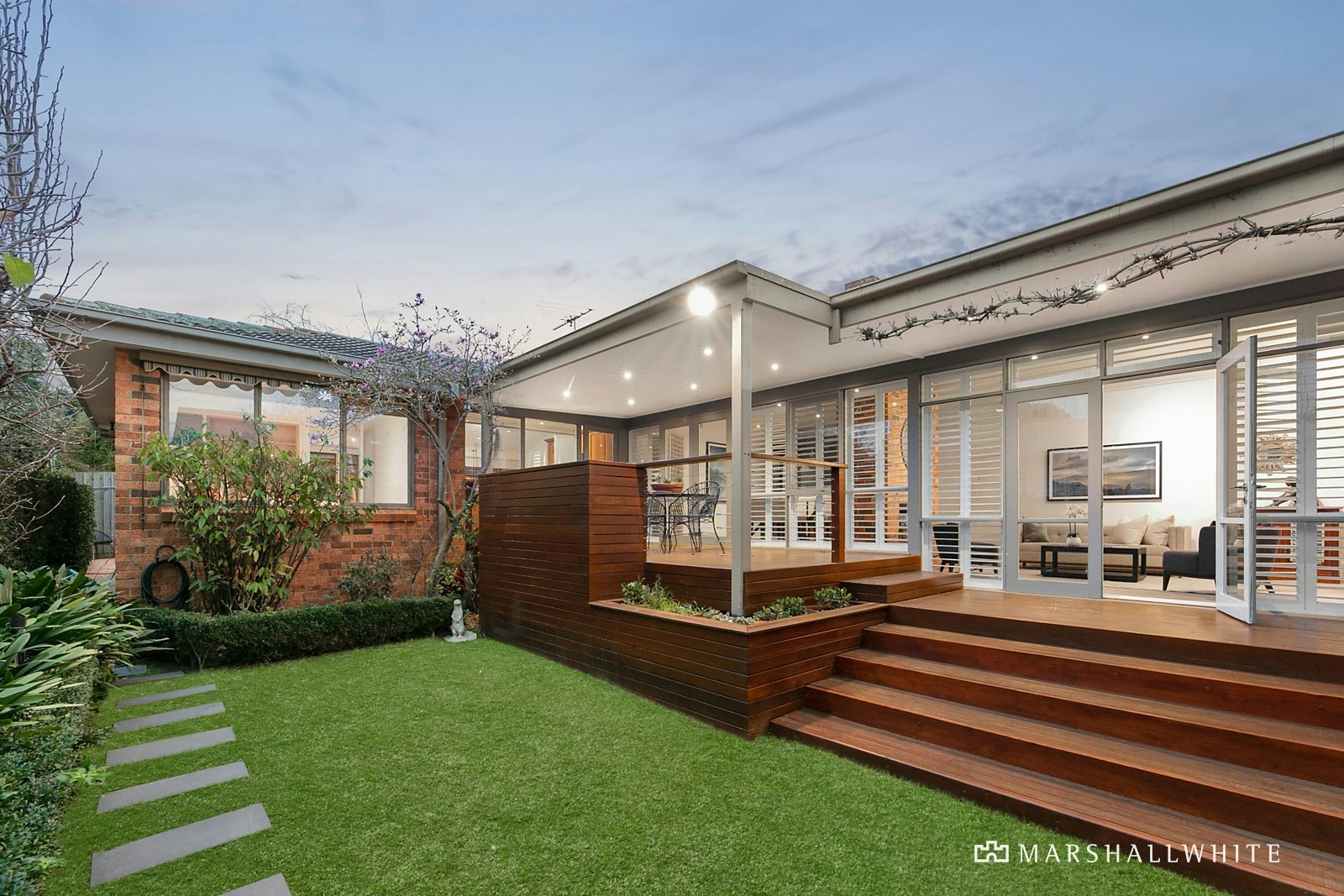 31 Ross Street, Surrey Hills, VIC