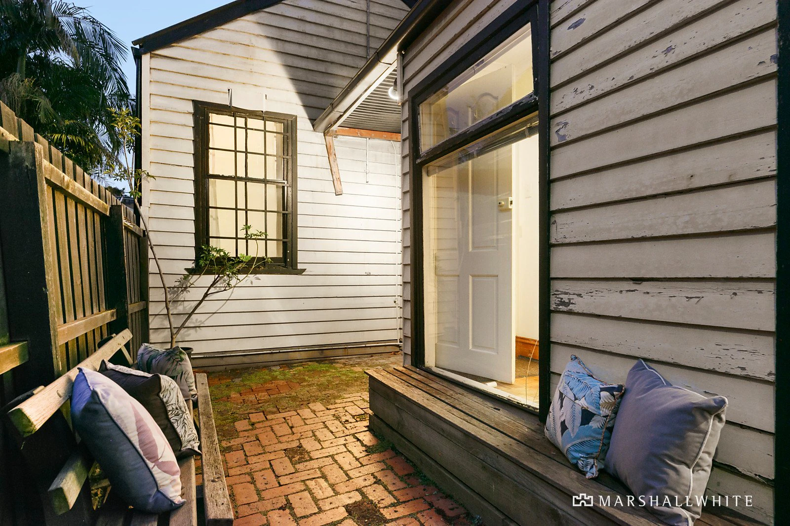 27 Cobden Street, South Melbourne, VIC
