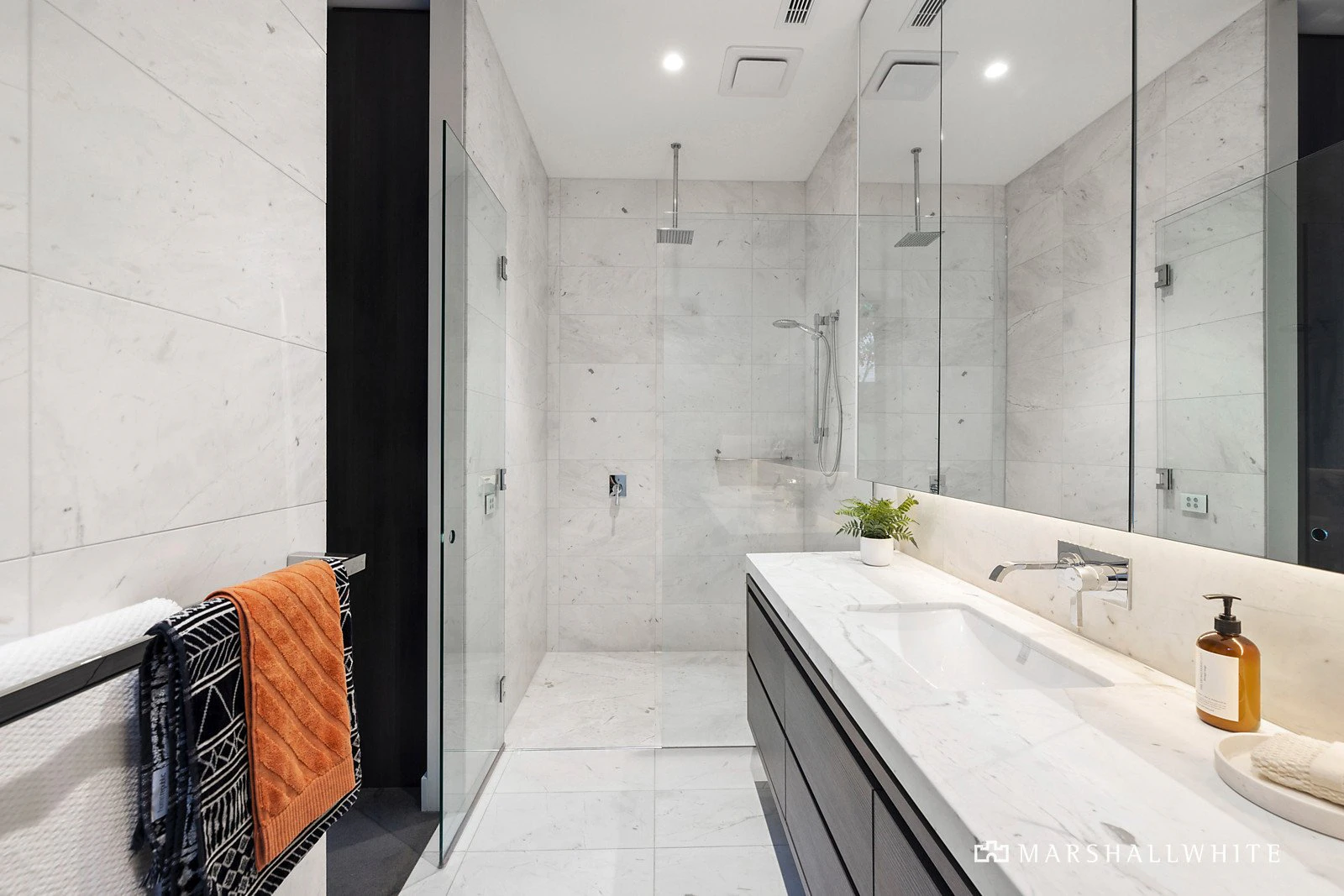 23 Huntingfield Road, Brighton, VIC