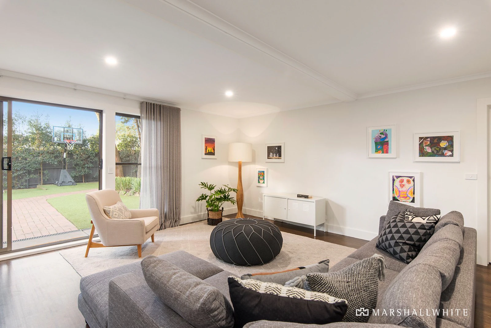 9 Bundoran Parade, Mont Albert North, VIC