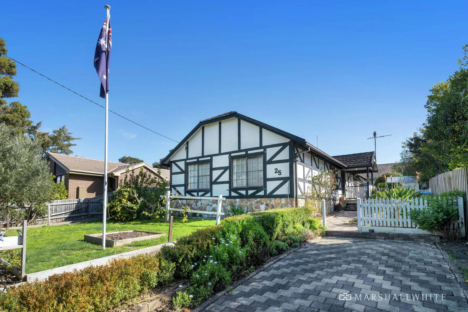25 Karina Street, Mornington, VIC