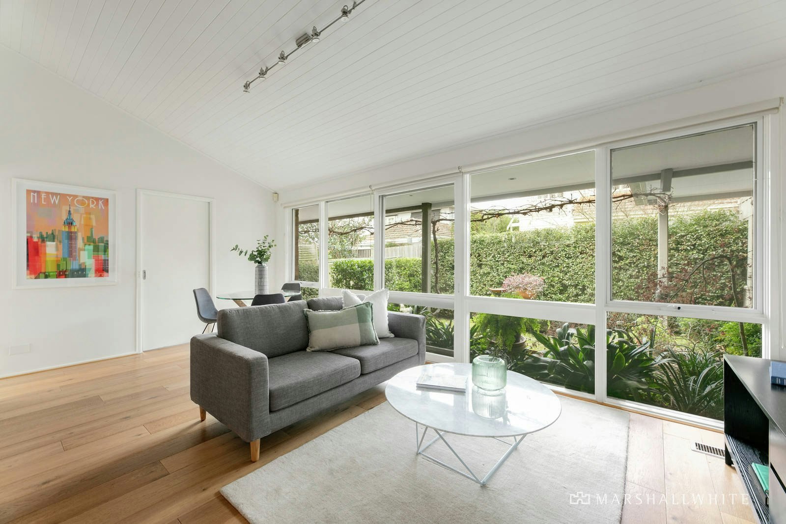 31 Ross Street, Surrey Hills, VIC