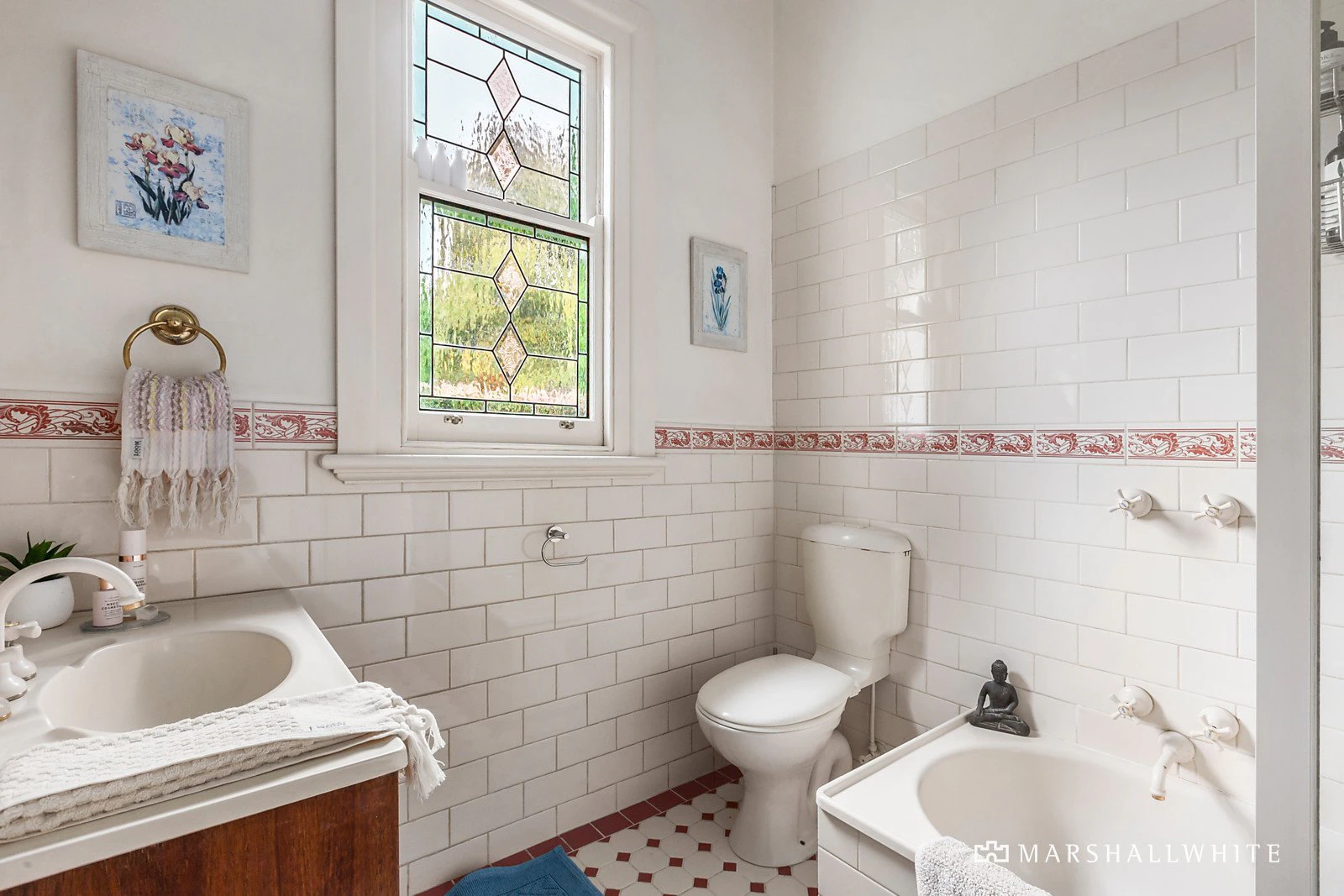 90 Fordham Avenue, Camberwell, VIC