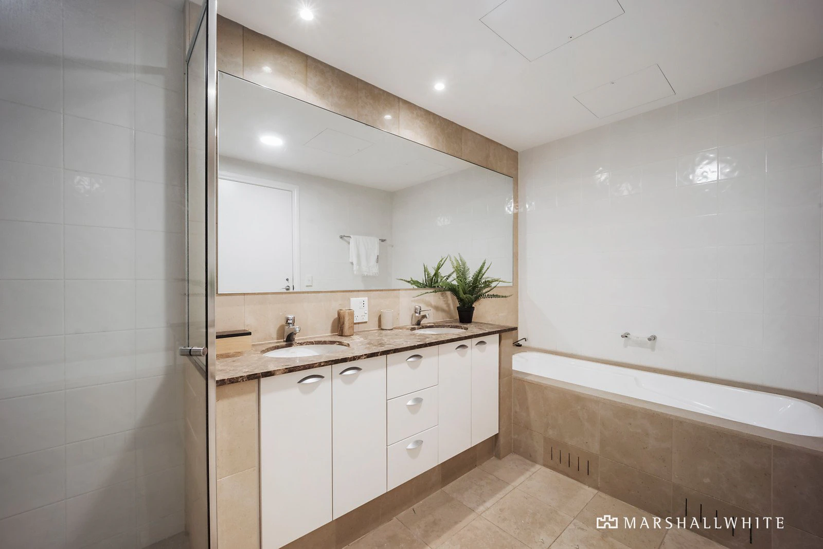 2201/26 Southgate Avenue, Southbank, VIC