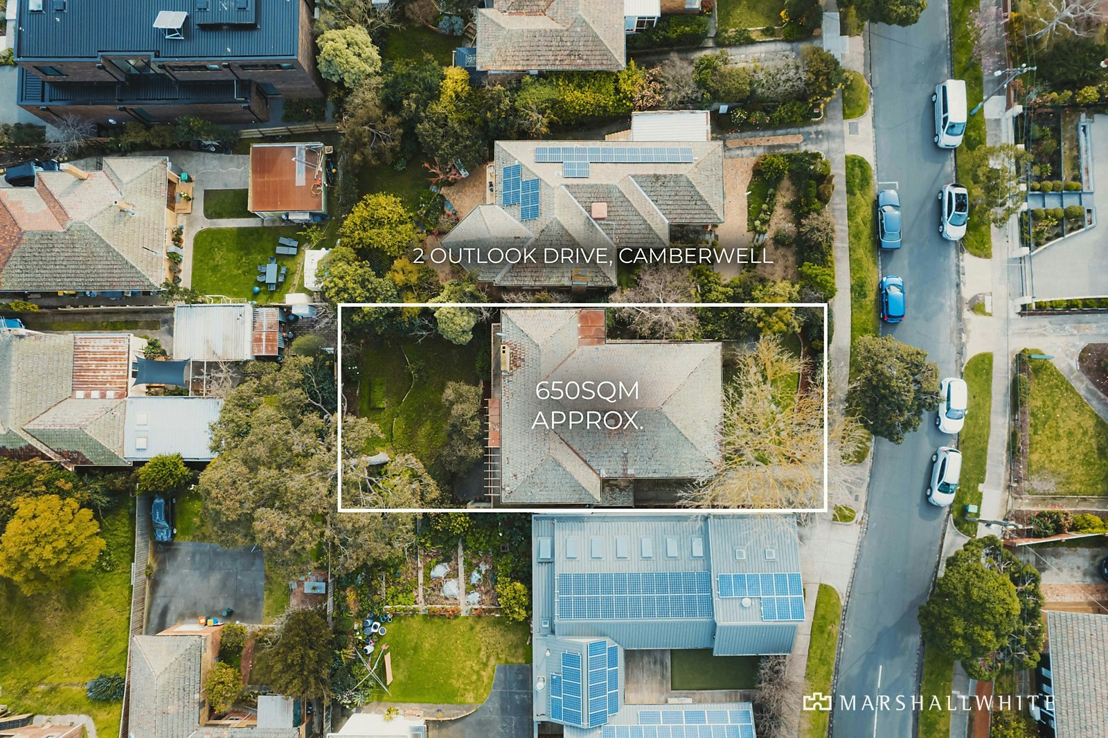 2 Outlook Drive, Camberwell, VIC