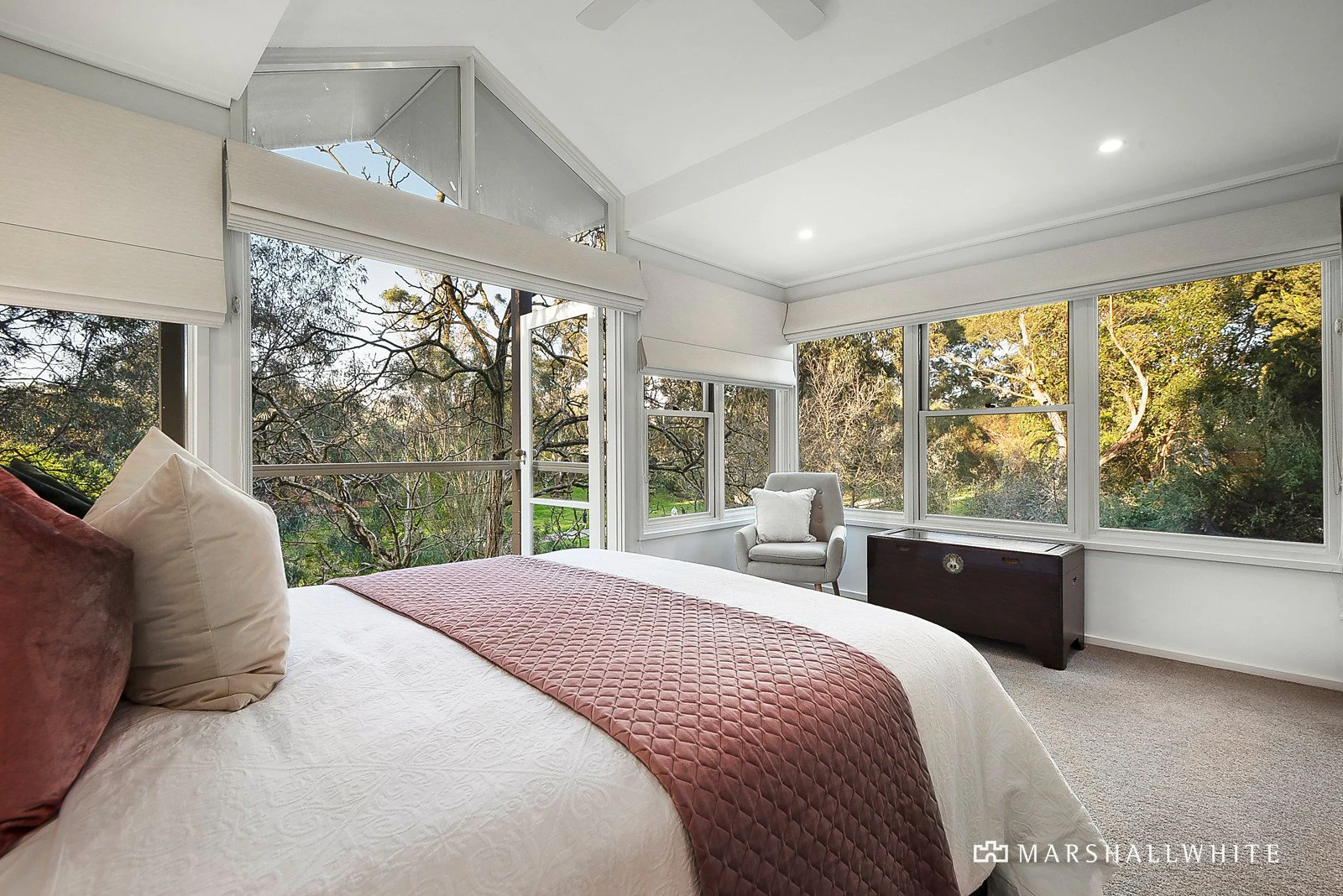 2/31 Flowerdale Road, Glen Iris, VIC