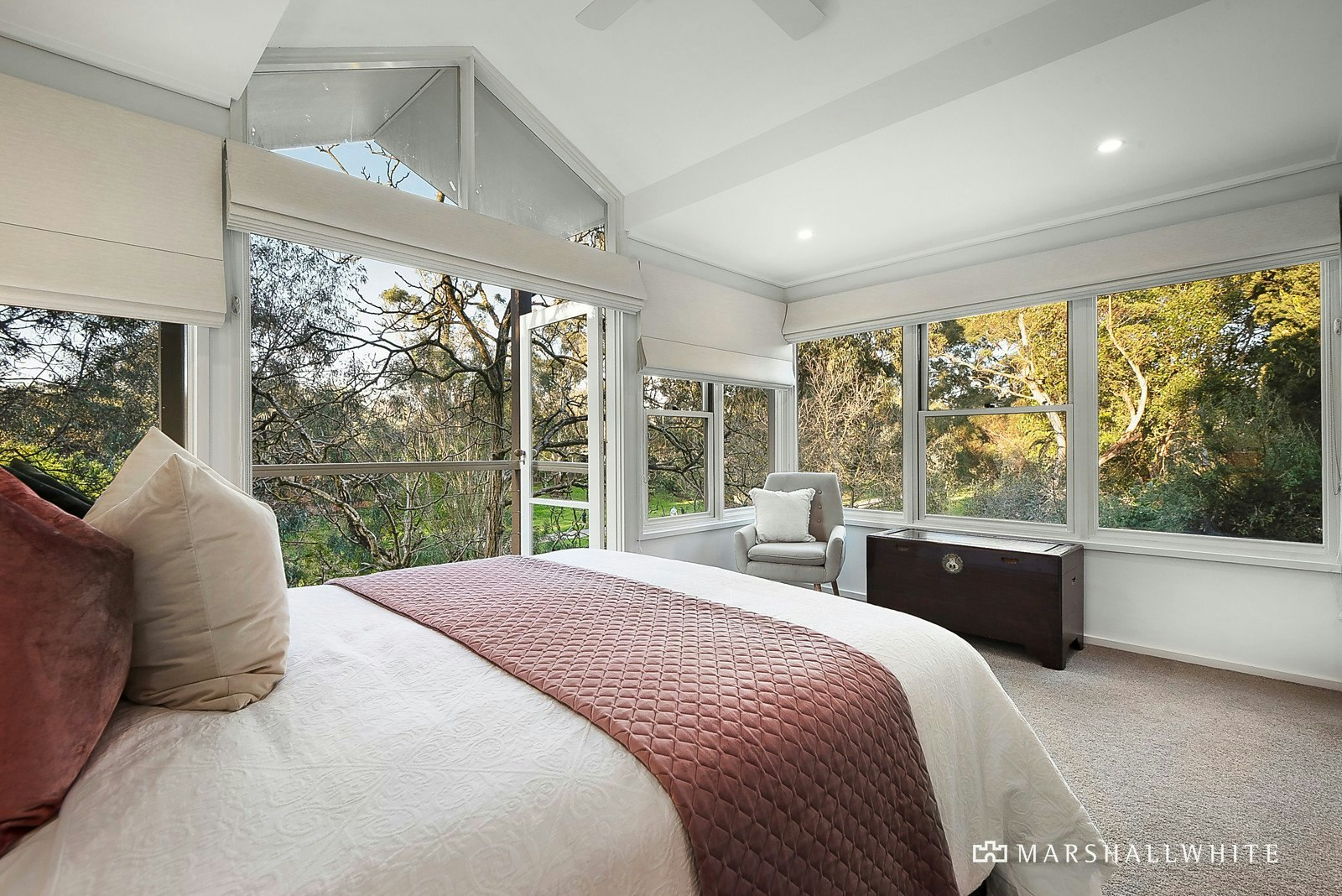 2/31 Flowerdale Road, Glen Iris, VIC