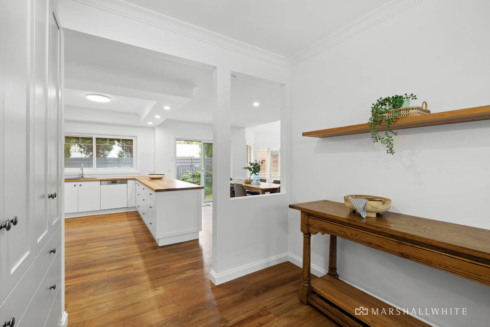 8 Sarah Street, Black Rock, VIC