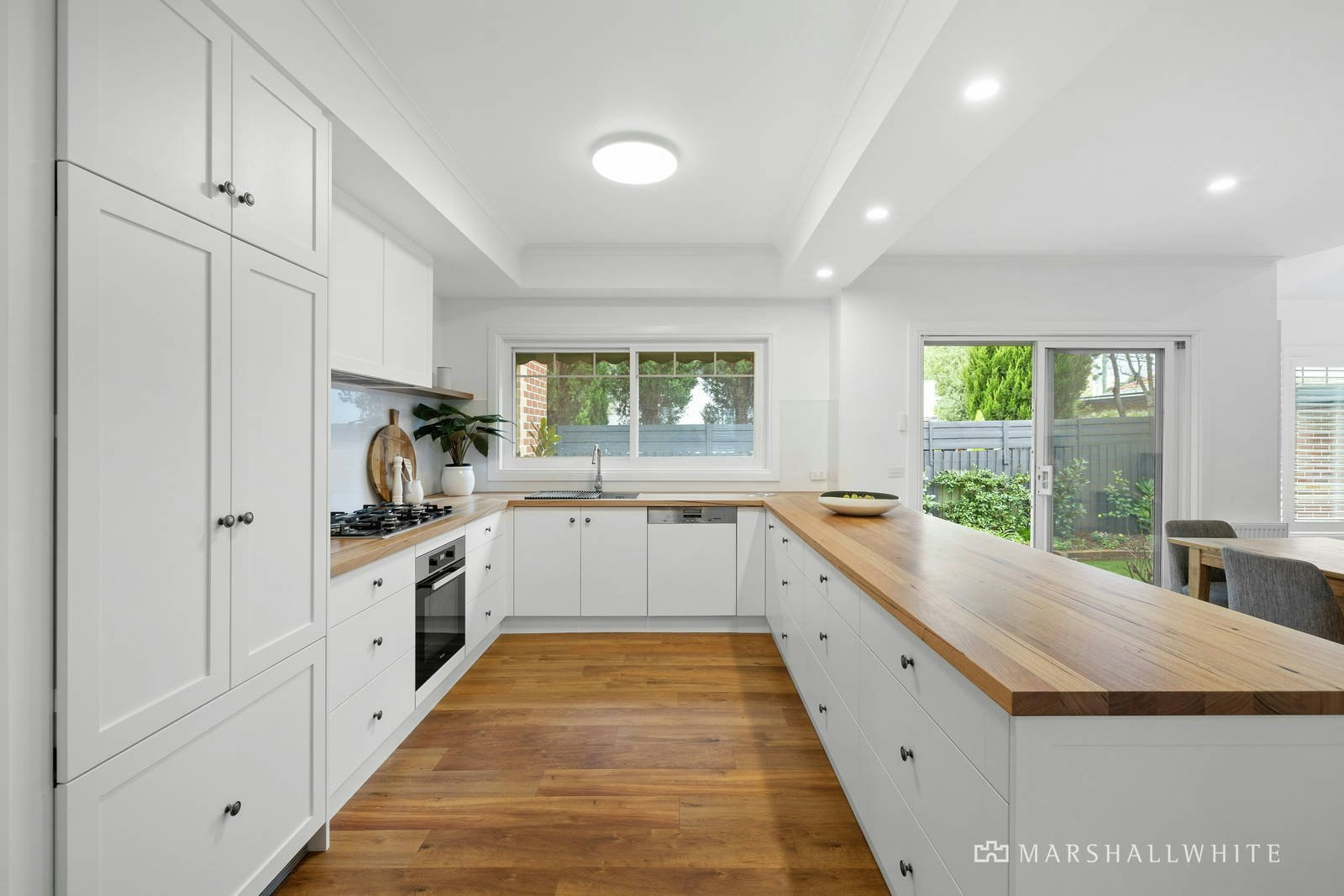 8 Sarah Street, Black Rock, VIC