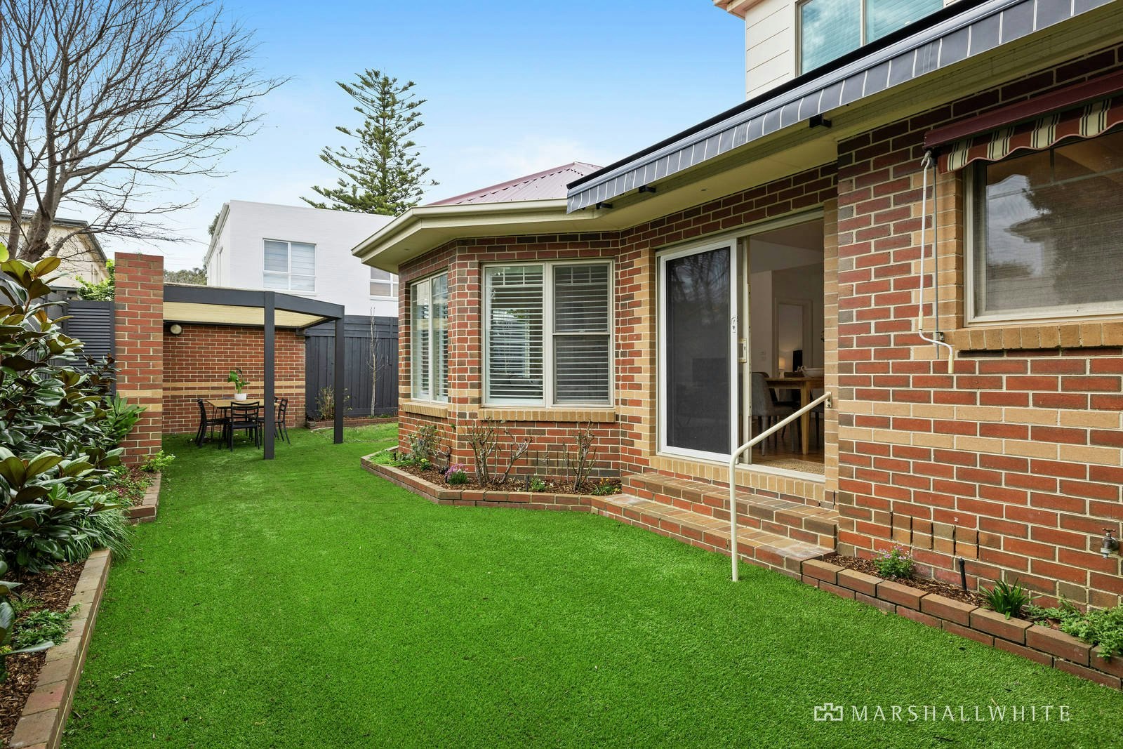 8 Sarah Street, Black Rock, VIC