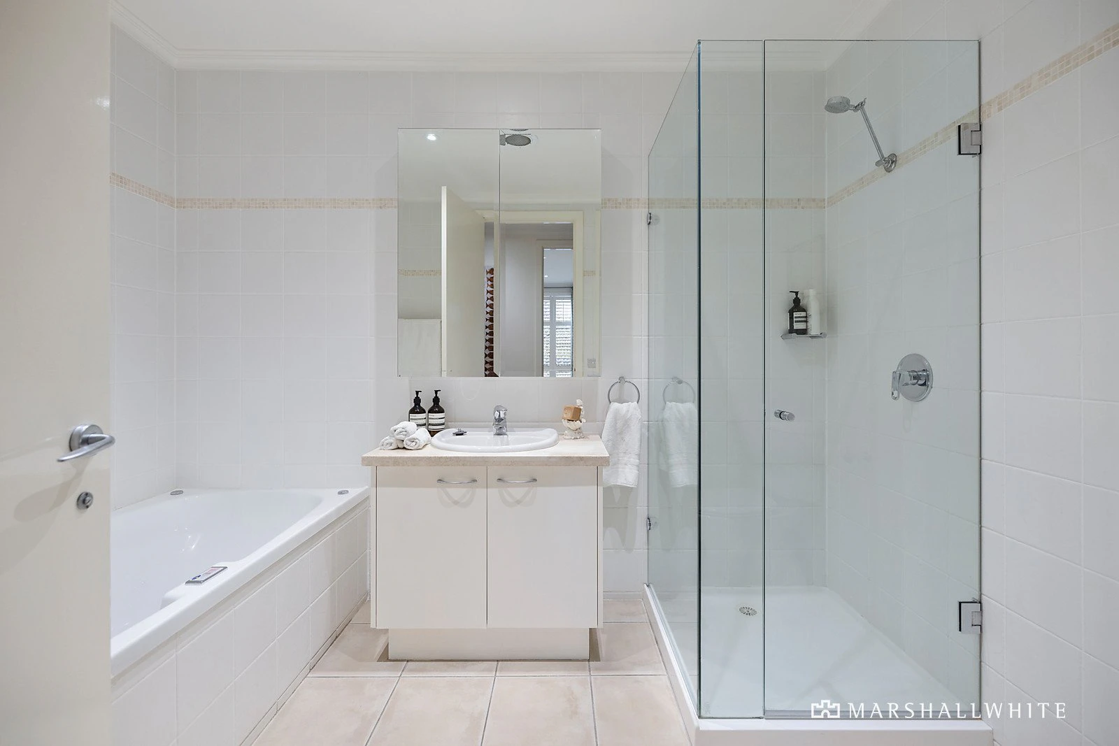 19 Park Lane, St Kilda West, VIC