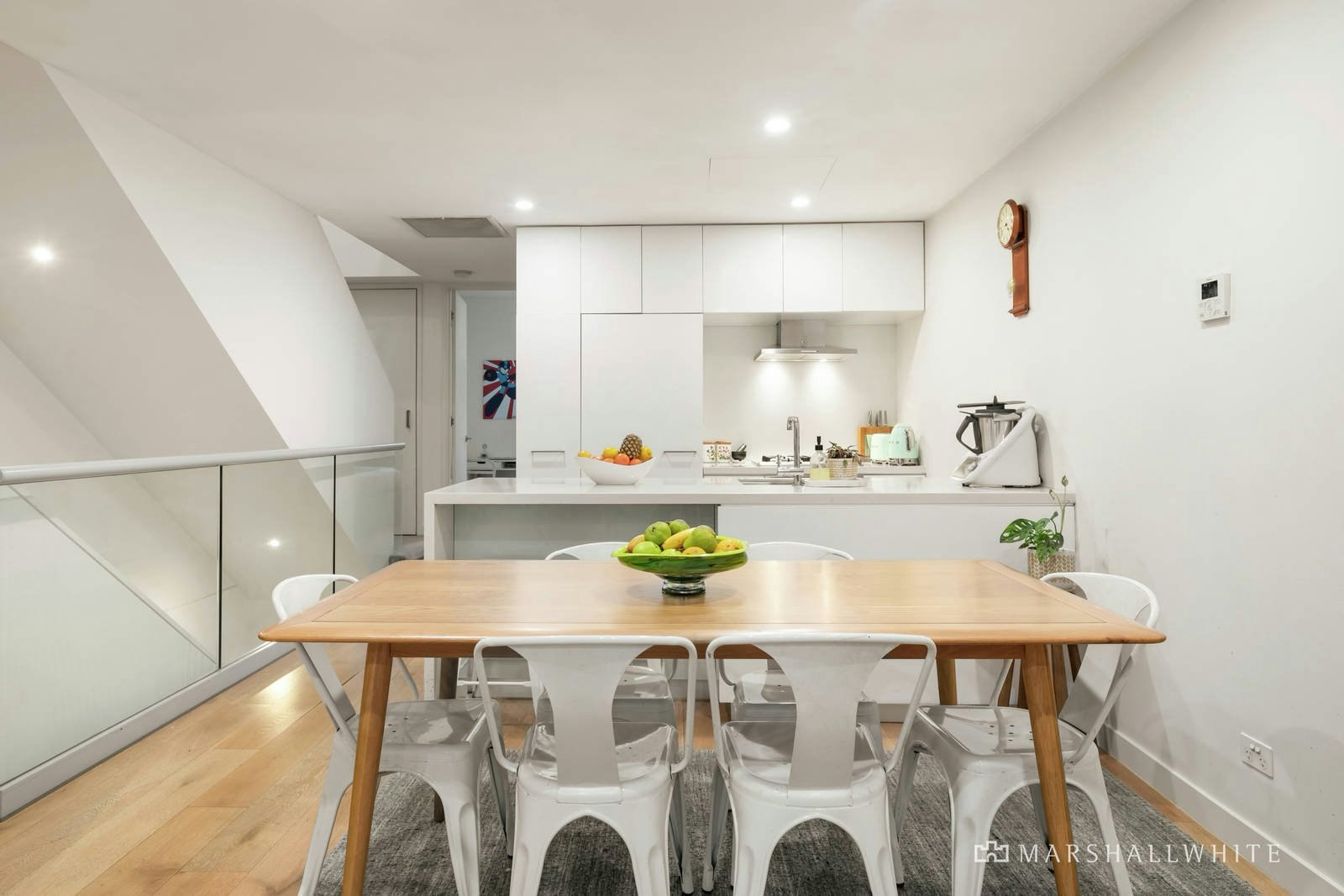 18 Norfolk Place, Malvern, VIC