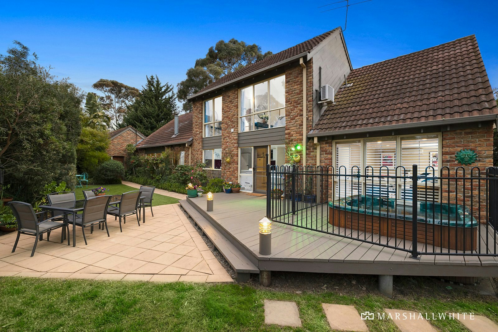 3 Tregenna Court, Brighton East, VIC