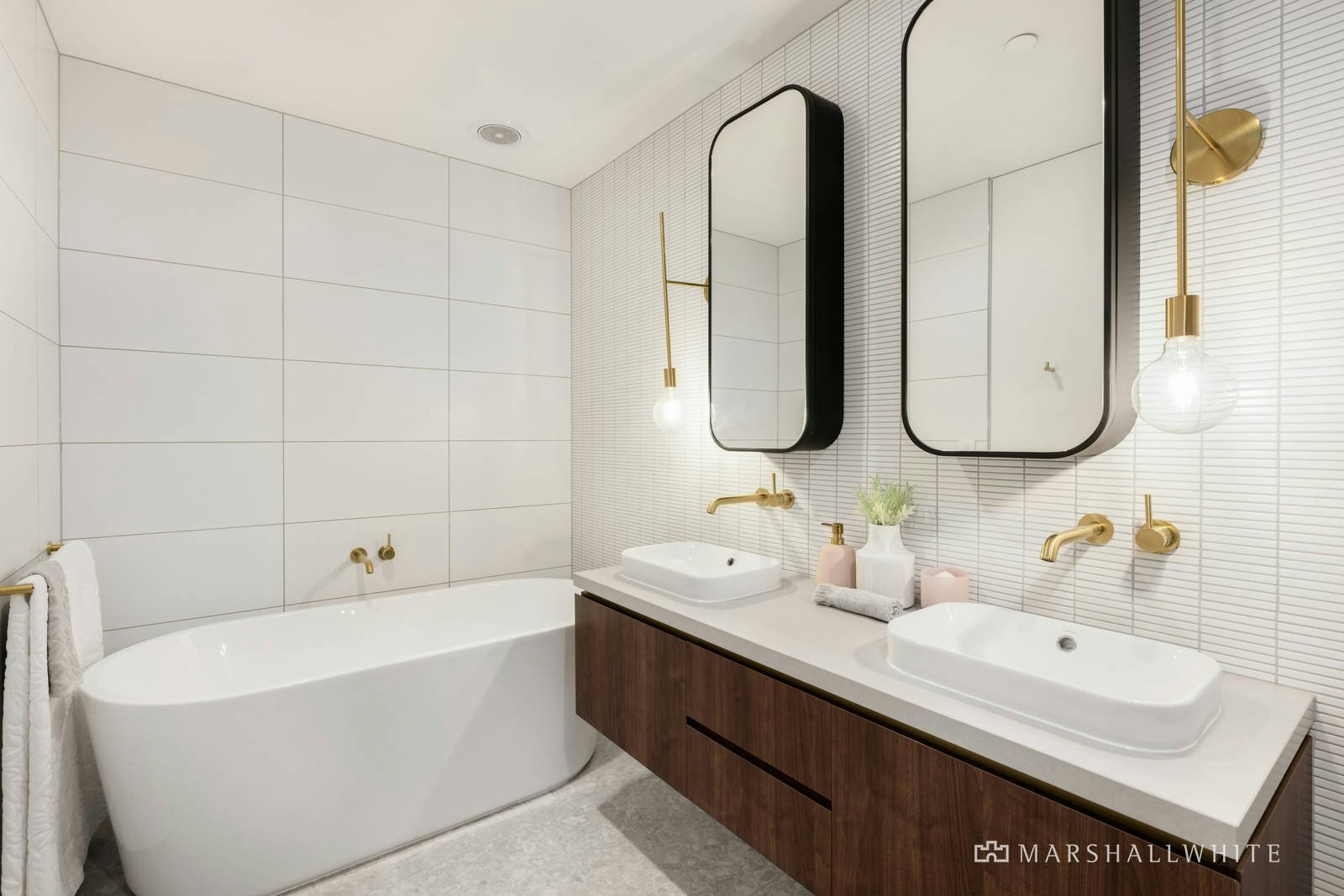 402/908 Doncaster Road, Doncaster East, VIC