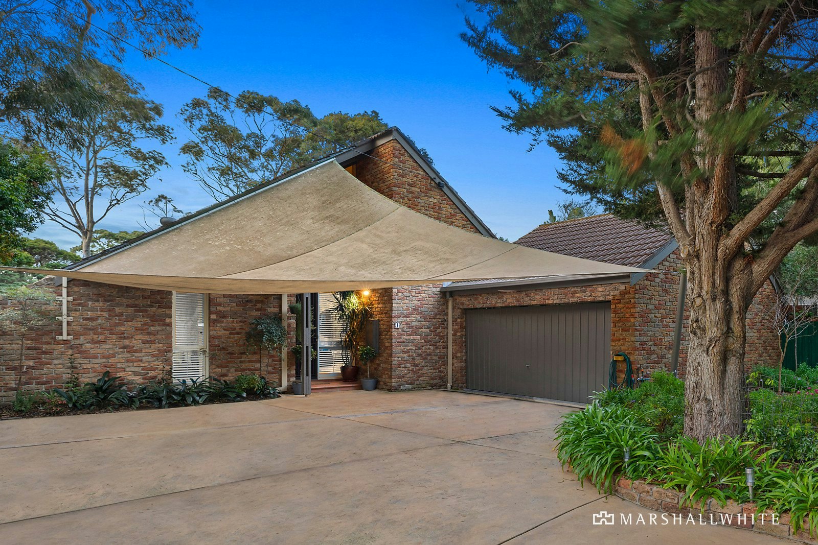 3 Tregenna Court, Brighton East, VIC