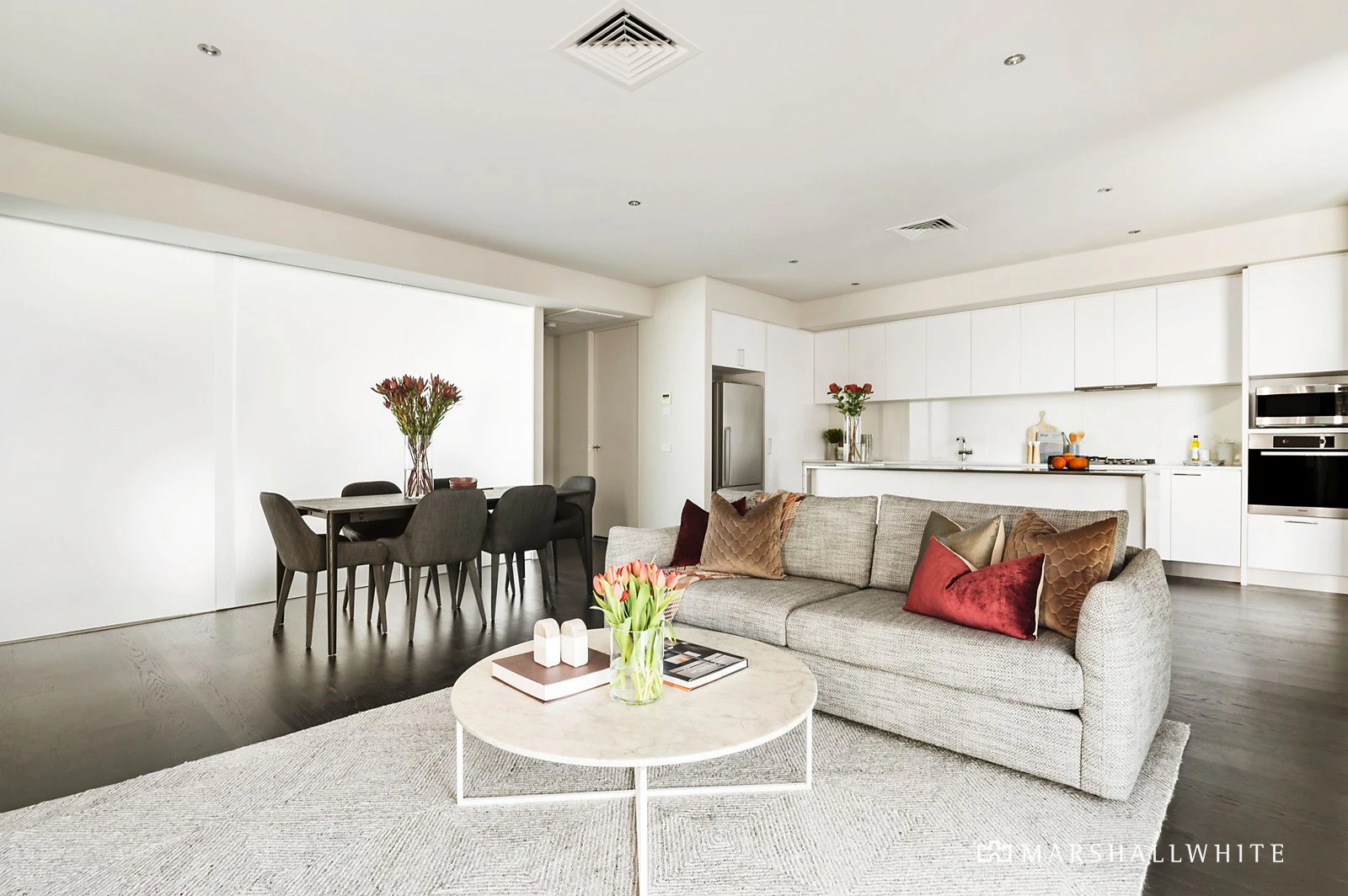303/4 Cromwell Road, South Yarra, VIC