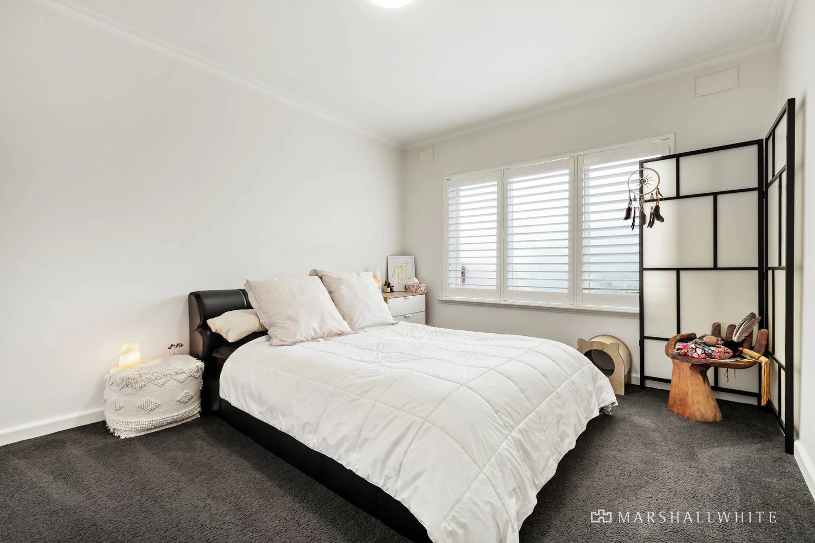 2/4 St Johns Parade, Kew, VIC