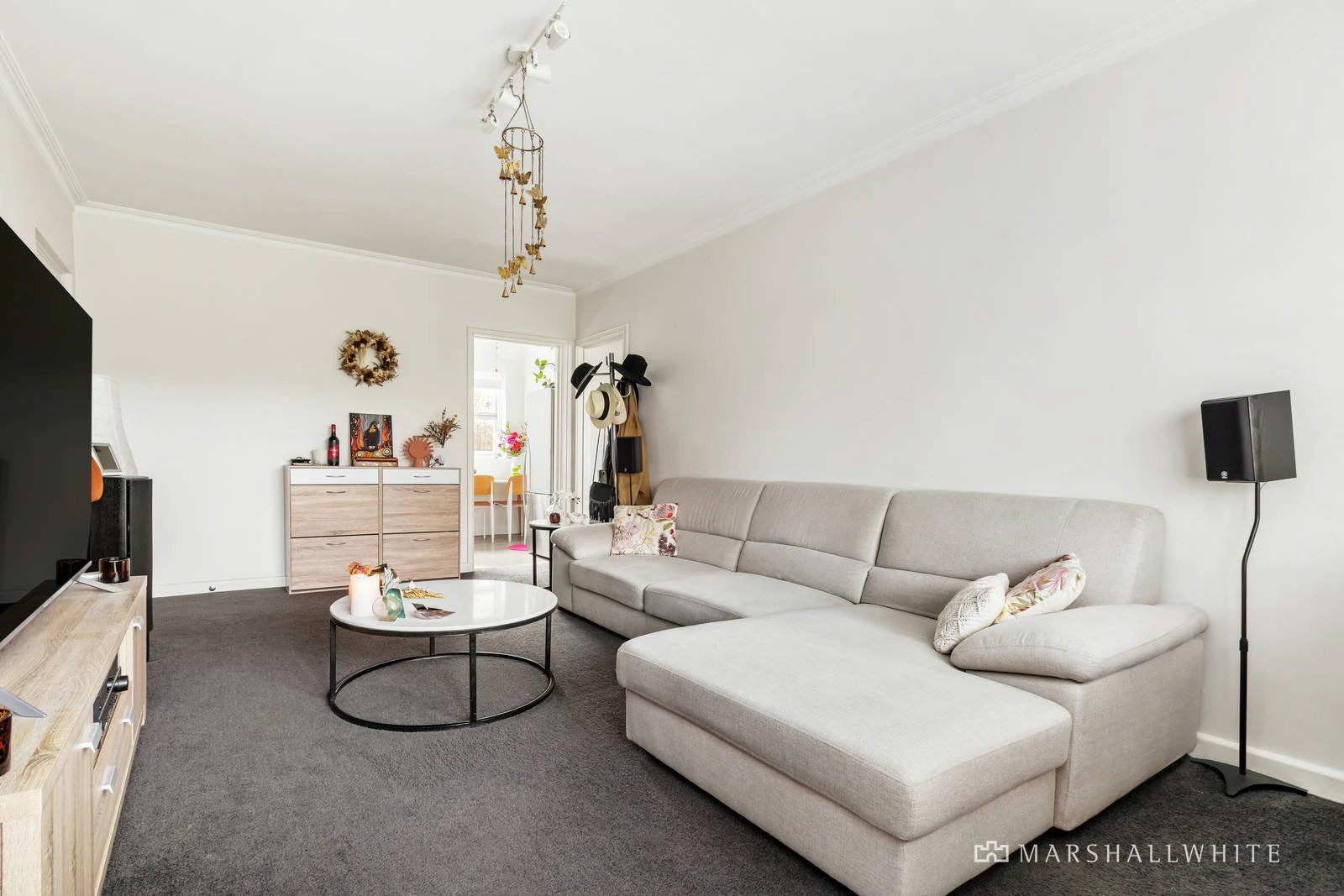 2/4 St Johns Parade, Kew, VIC