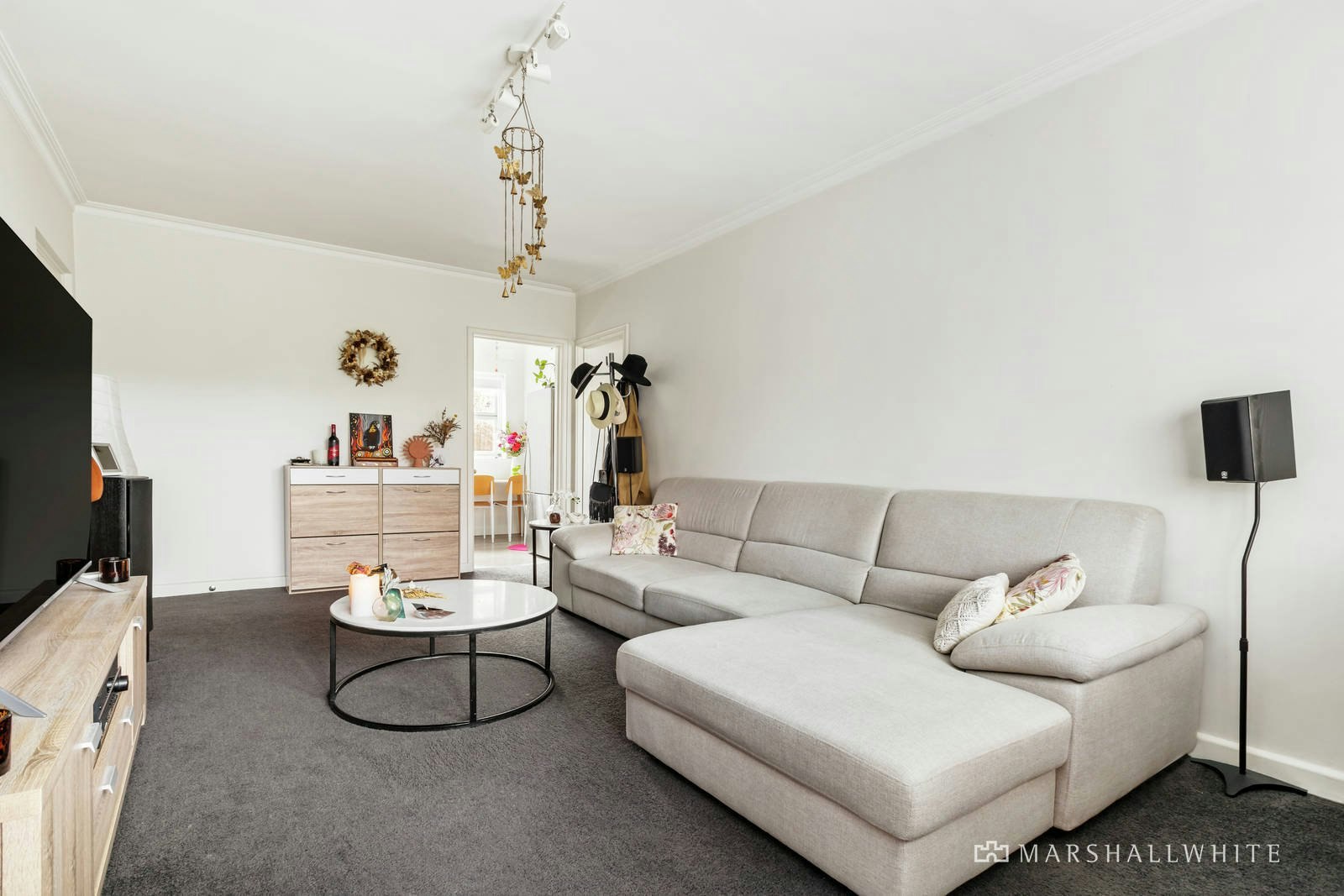 2/4 St Johns Parade, Kew, VIC