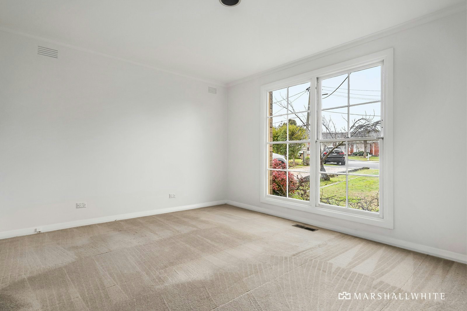 27 Grange Street, Mont Albert, VIC