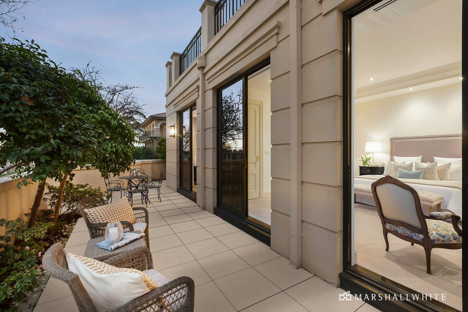 2/2 Trawalla Avenue, Toorak, VIC