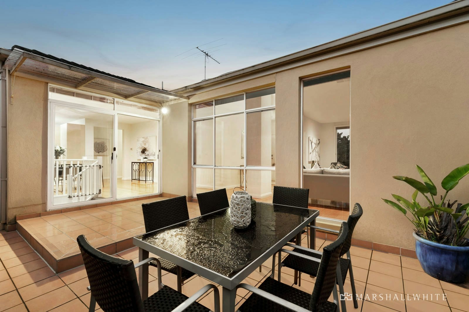 2/31 Clifton Road, Hawthorn East, VIC