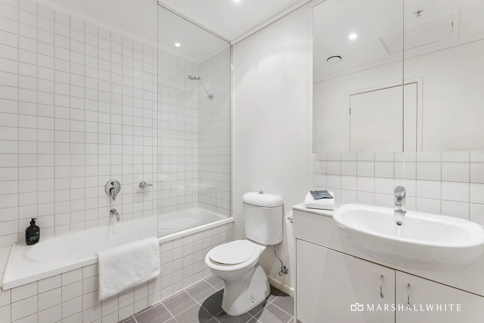 16/135-137 Brighton Road, Elwood, VIC