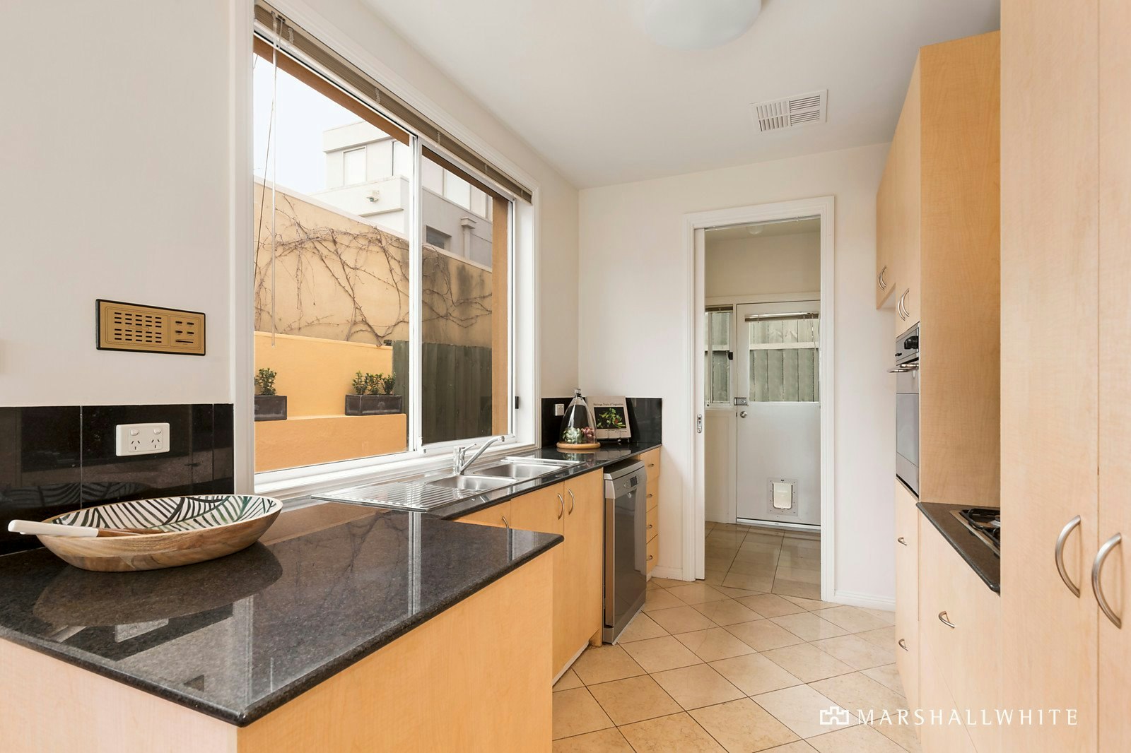 2/31 Clifton Road, Hawthorn East, VIC