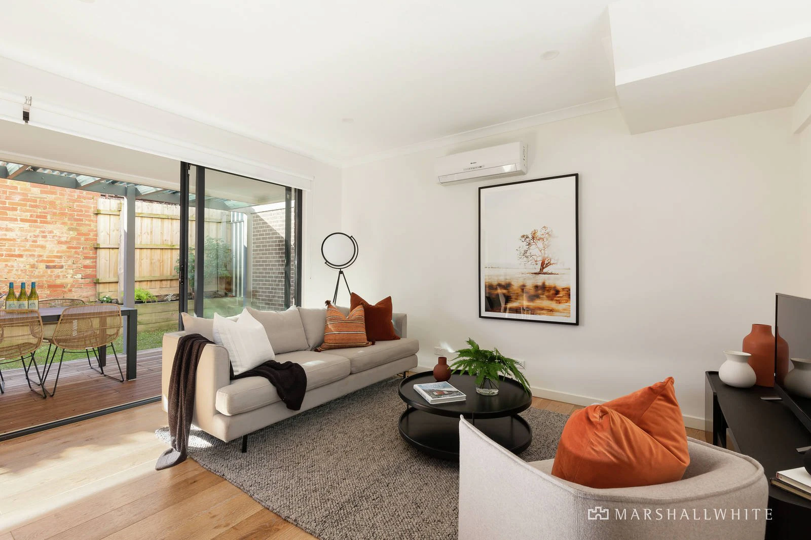 2/35 Station Street, Burwood, VIC