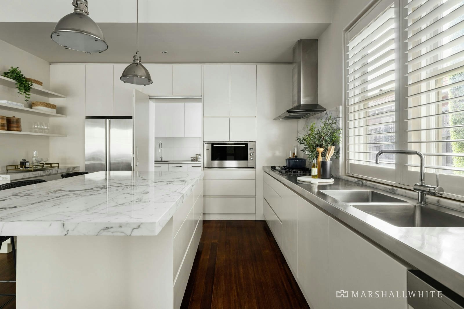 18 Rosedale Road, Glen Iris, VIC