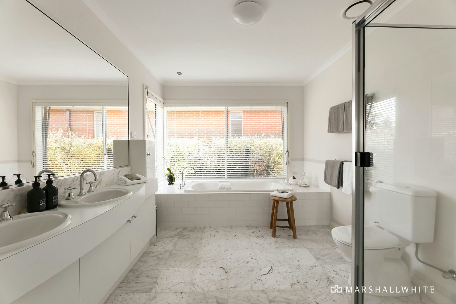 42 Summerhill Avenue, Malvern East, VIC