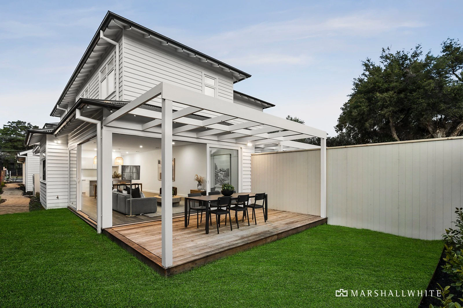 2C Gillies Street, Hampton, VIC