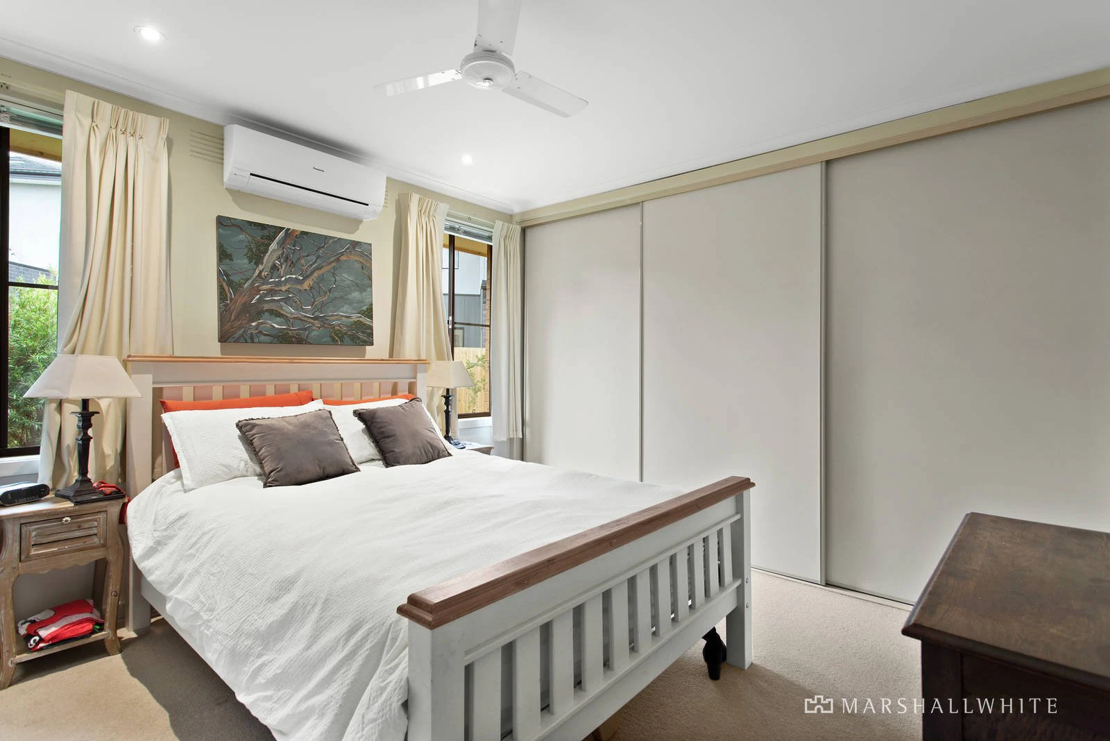 21 Katoomba Street, Hampton East, VIC