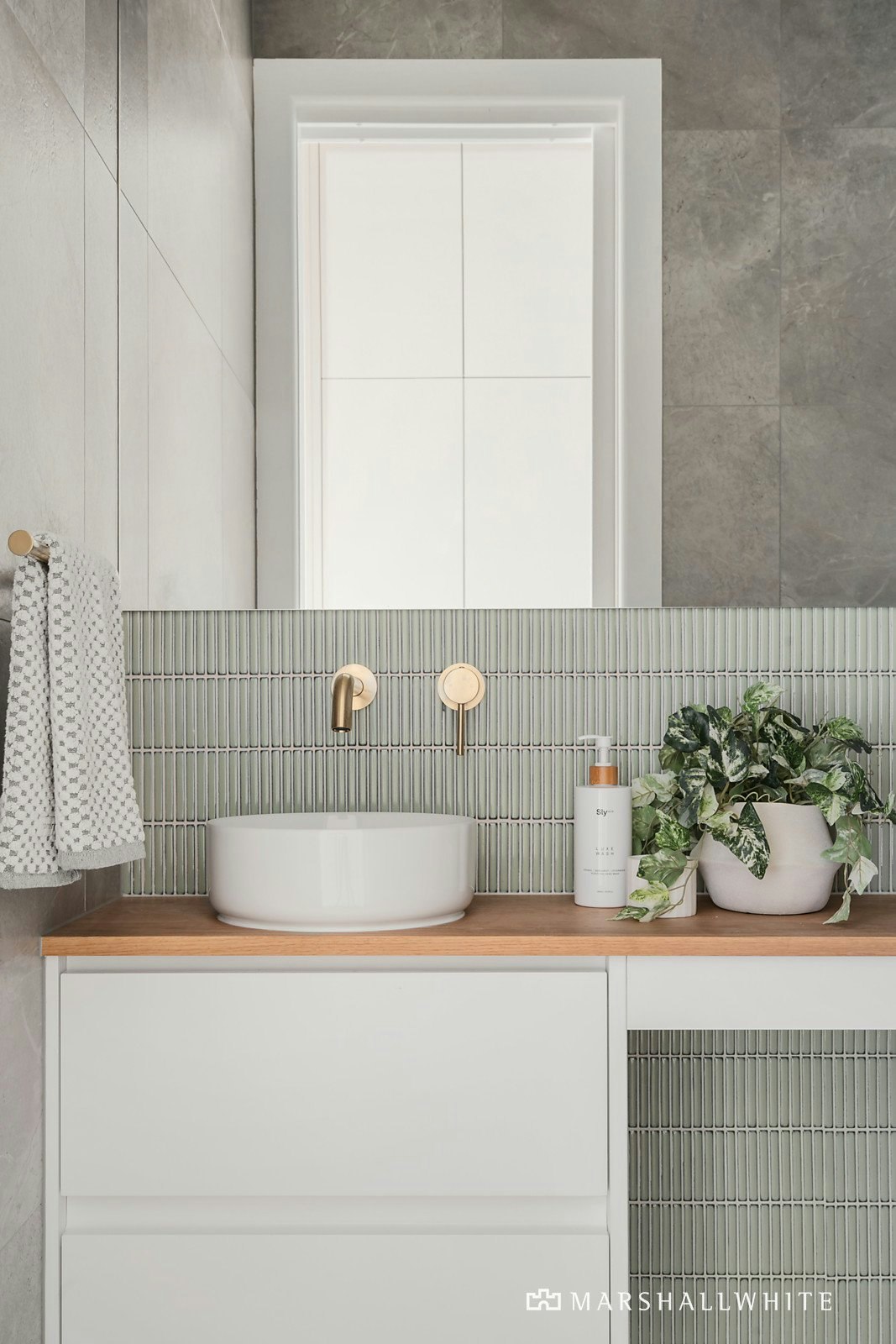 2C Gillies Street, Hampton, VIC