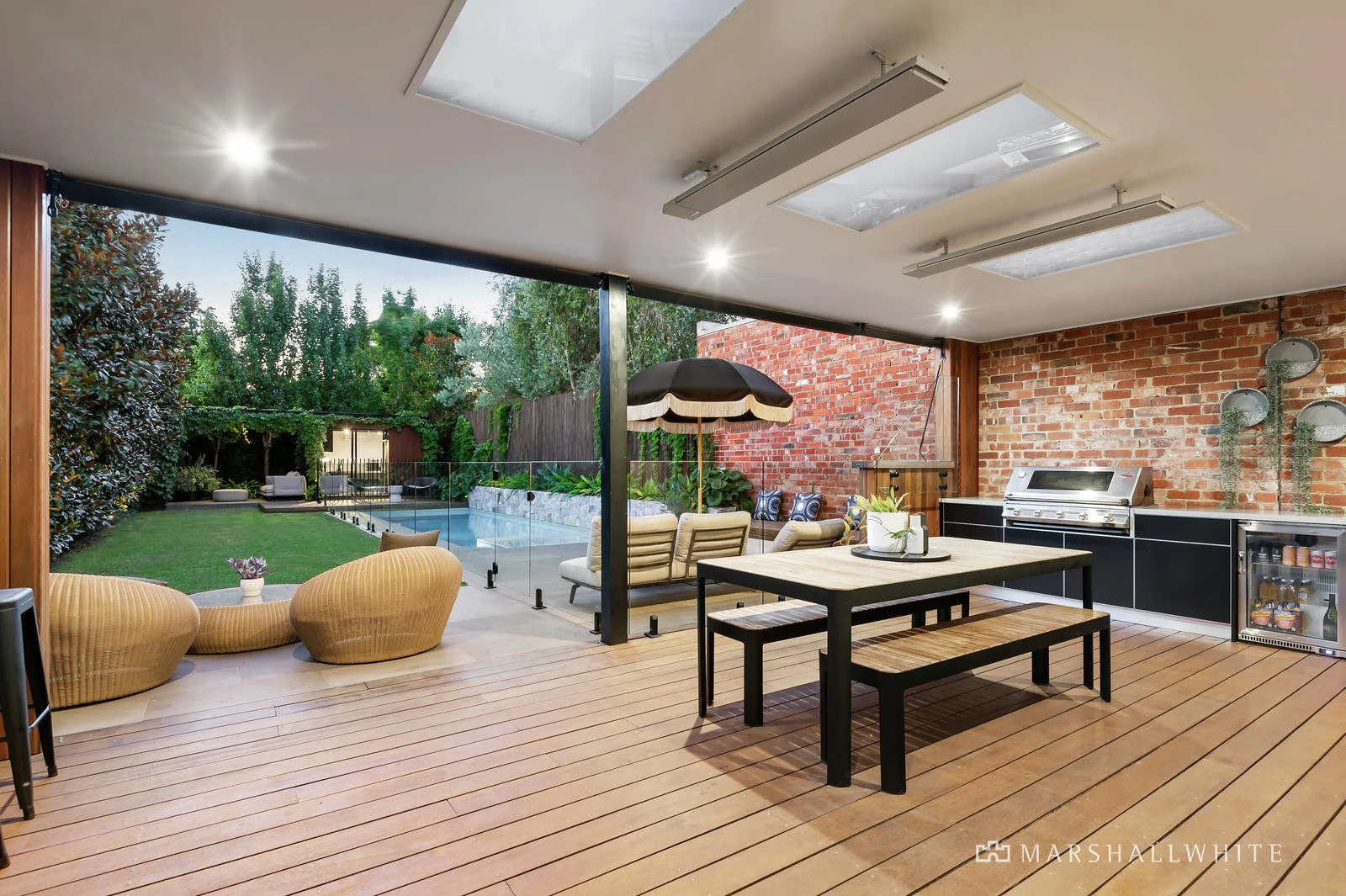 1 Bowen Street, Kew, VIC