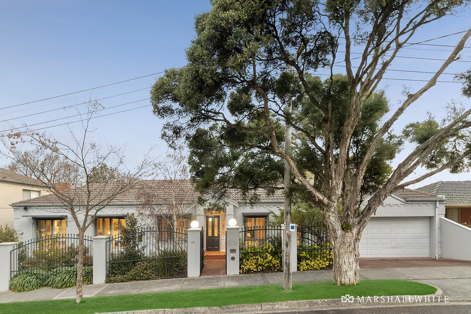 14 Surrey Avenue, Surrey Hills, VIC