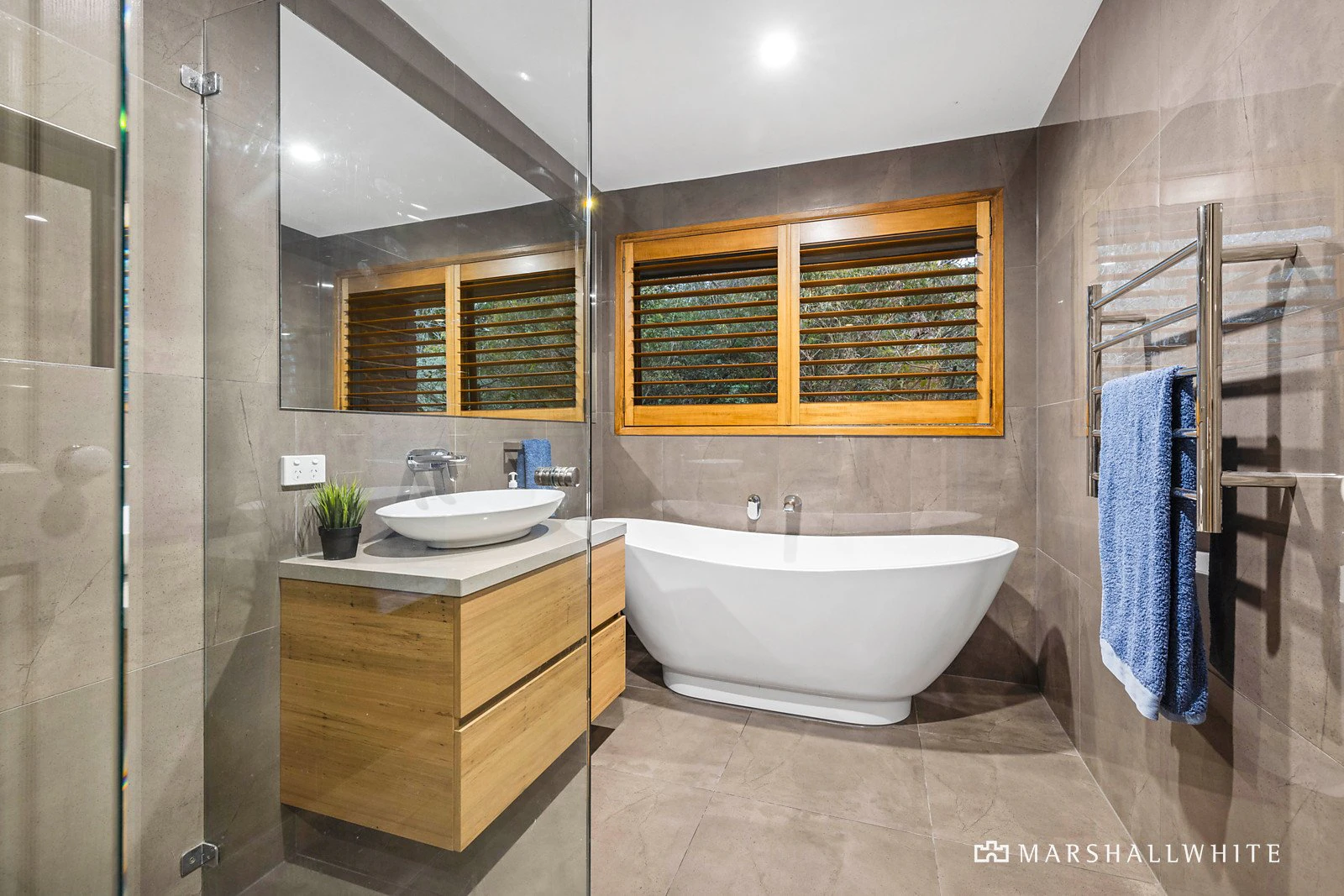 69 Woodside Avenue, Frankston South, VIC