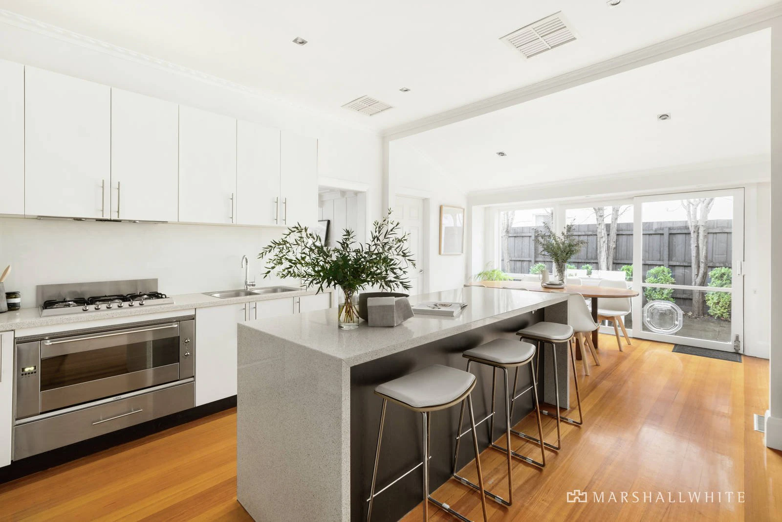 11 Mayfield Avenue, Camberwell, VIC