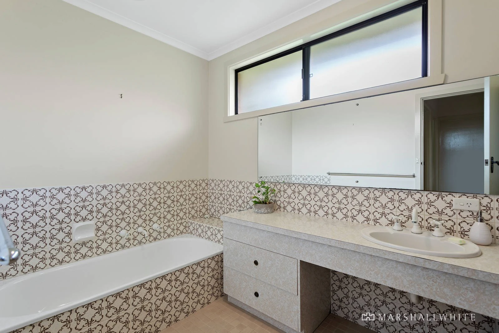 21 Katoomba Street, Hampton East, VIC