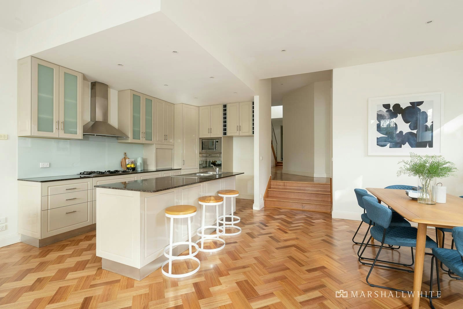 35 Burroughs Road, Balwyn, VIC