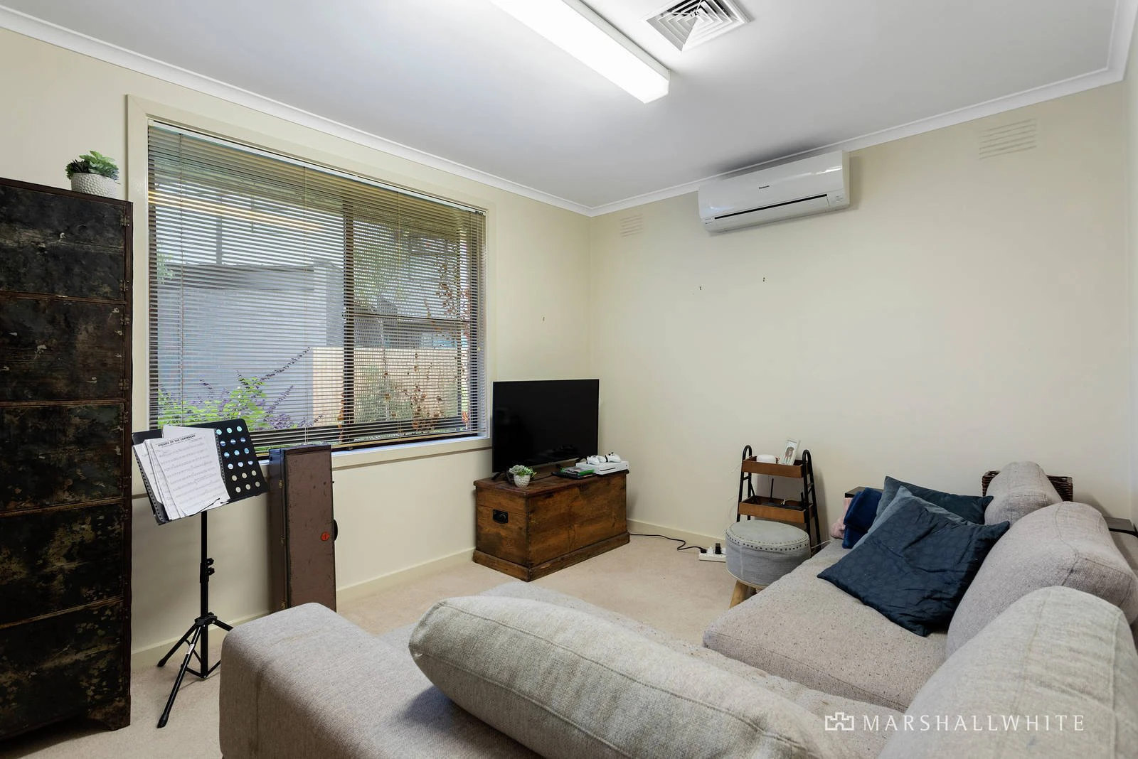 21 Katoomba Street, Hampton East, VIC