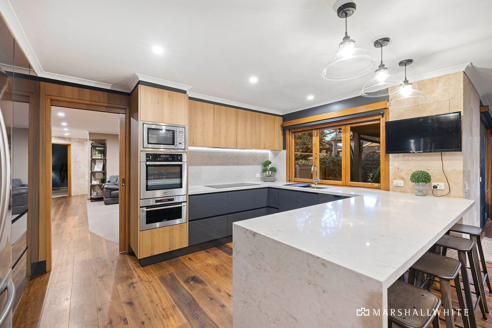 69 Woodside Avenue, Frankston South, VIC