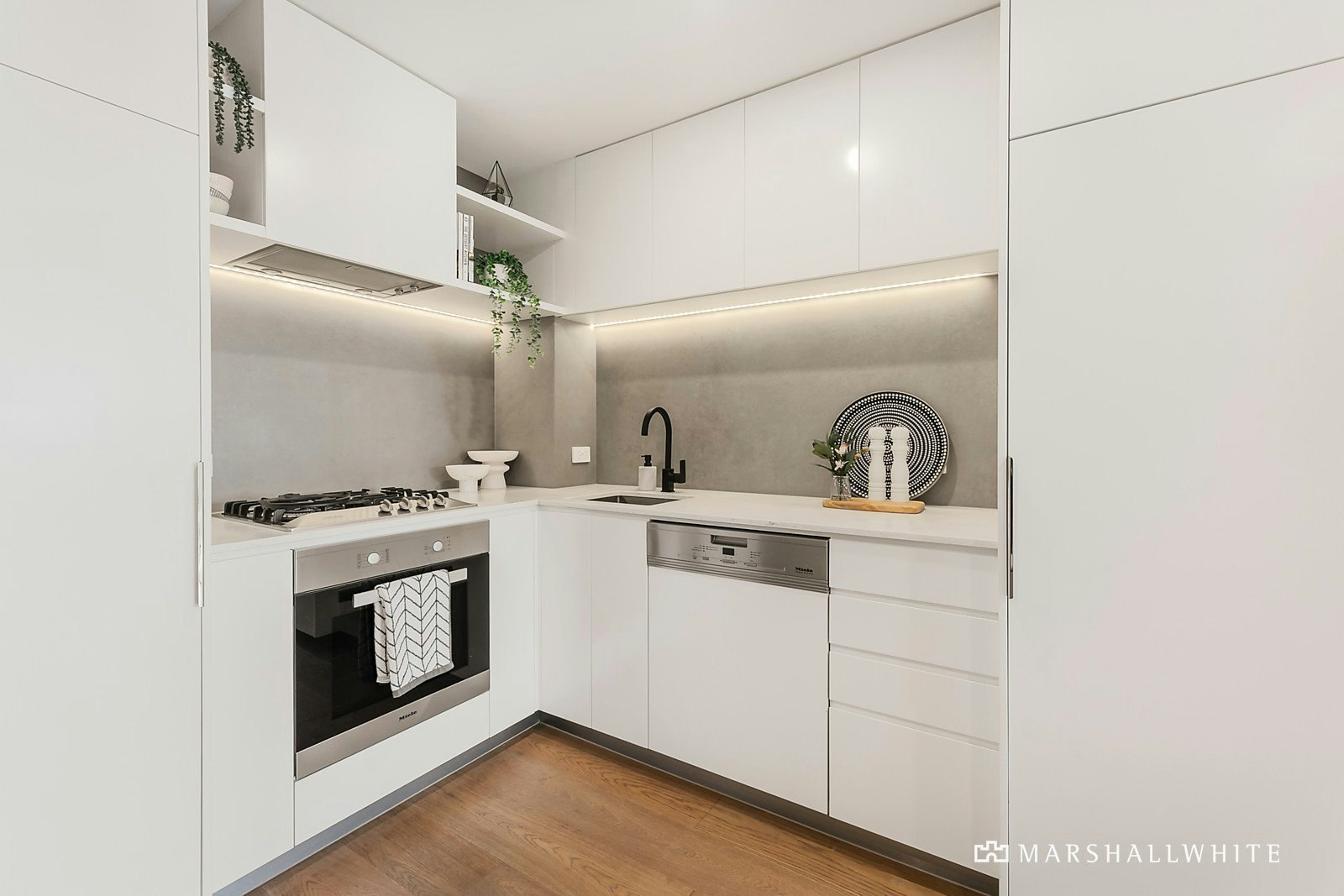 203/348 Canterbury Road, Surrey Hills, VIC