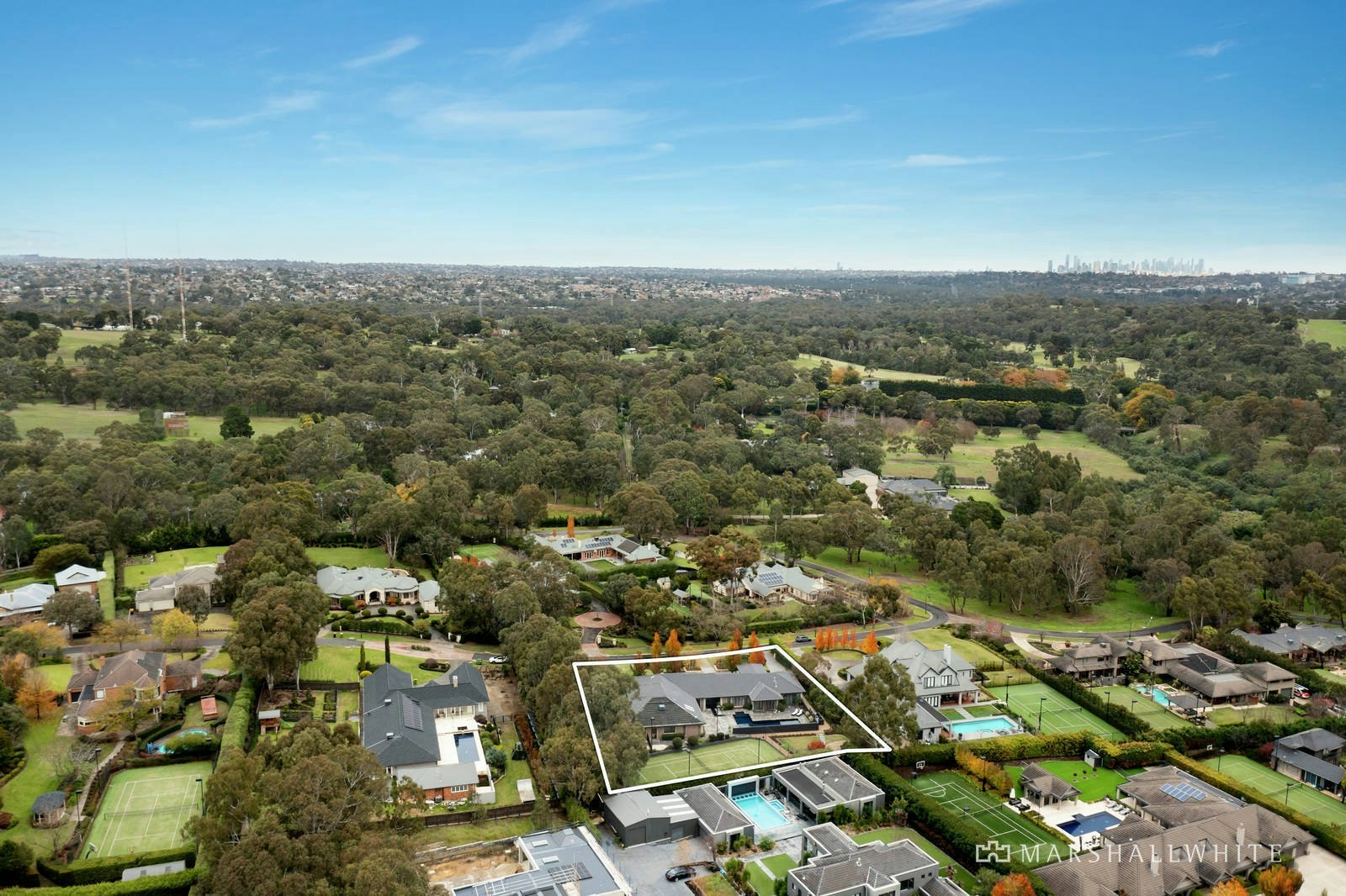 15 Lakeside Drive, Lower Plenty, VIC