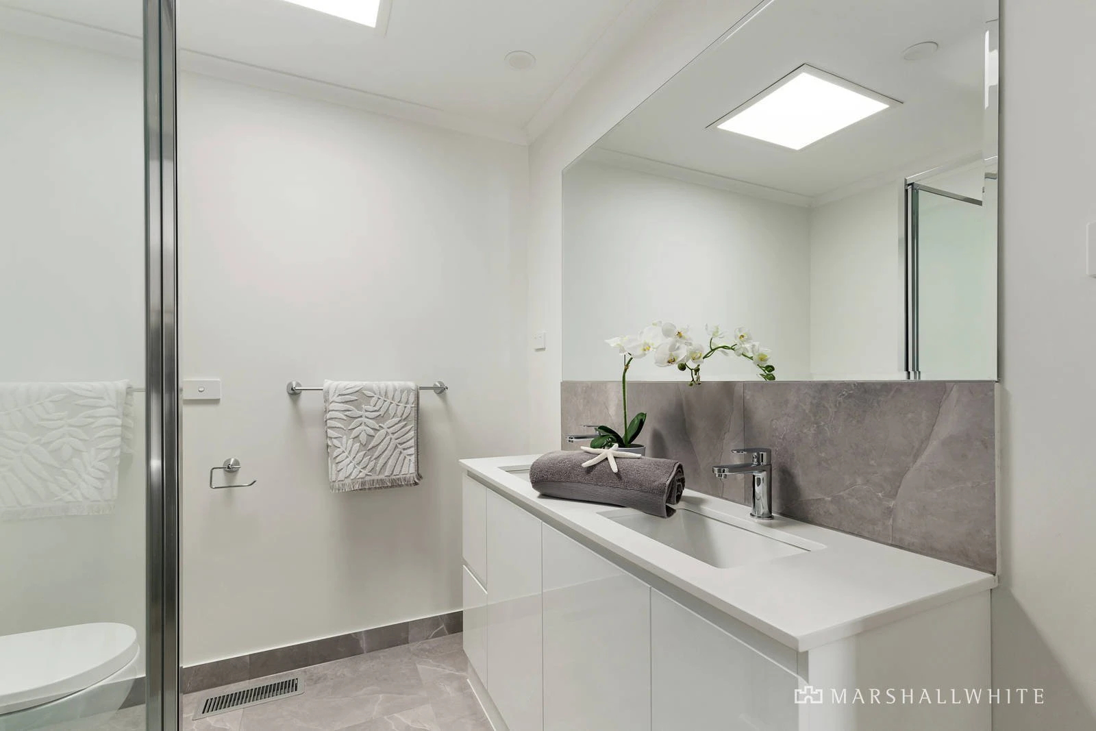 6/20 Renshaw Street, Doncaster East, VIC