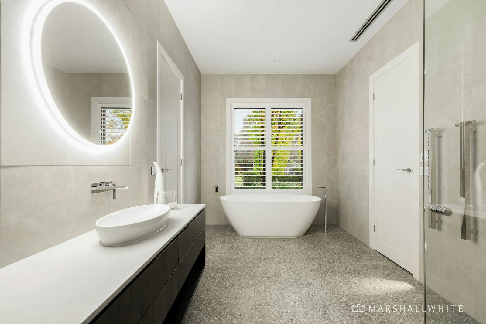 15 Lakeside Drive, Lower Plenty, VIC